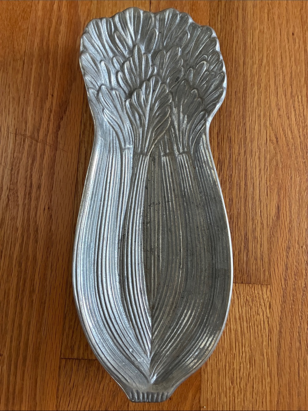 Vintage Wilton Armetale Asparagus Serving Platter